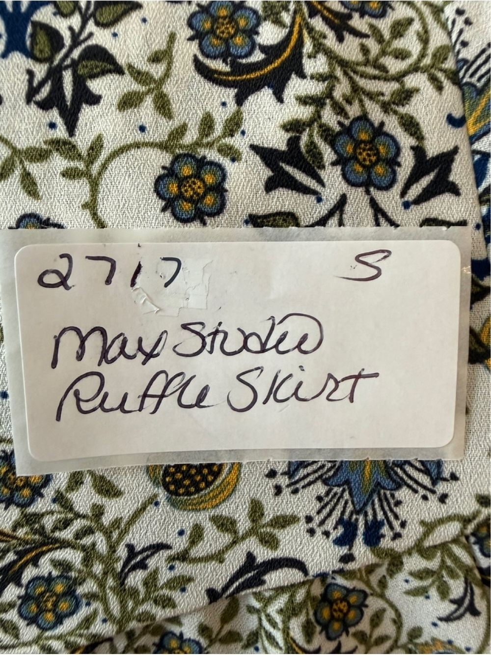 Max Studio Floral Ruffle Skirt. Small - Picture 10 of 10
